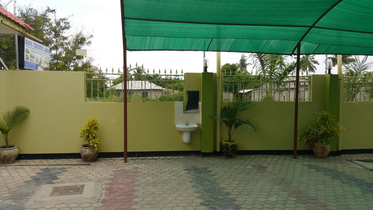 Mauya Executive Lodge Dar es Salaam Ngoại thất bức ảnh