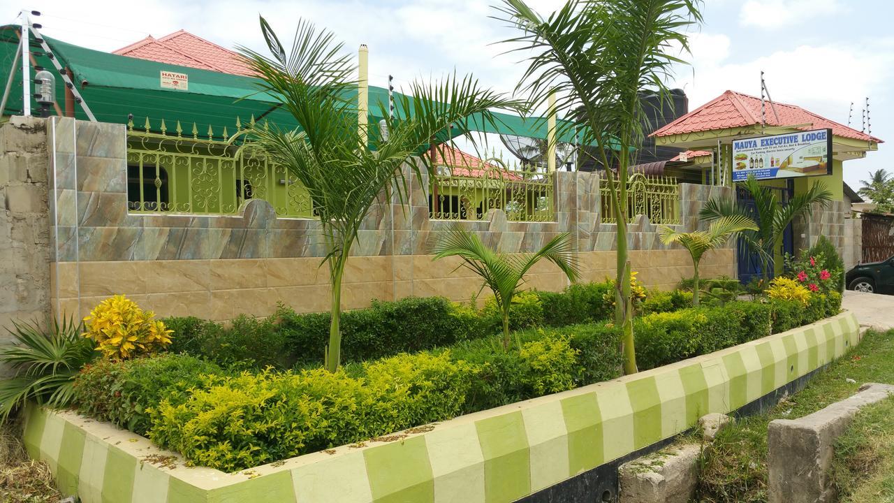 Mauya Executive Lodge Dar es Salaam Ngoại thất bức ảnh